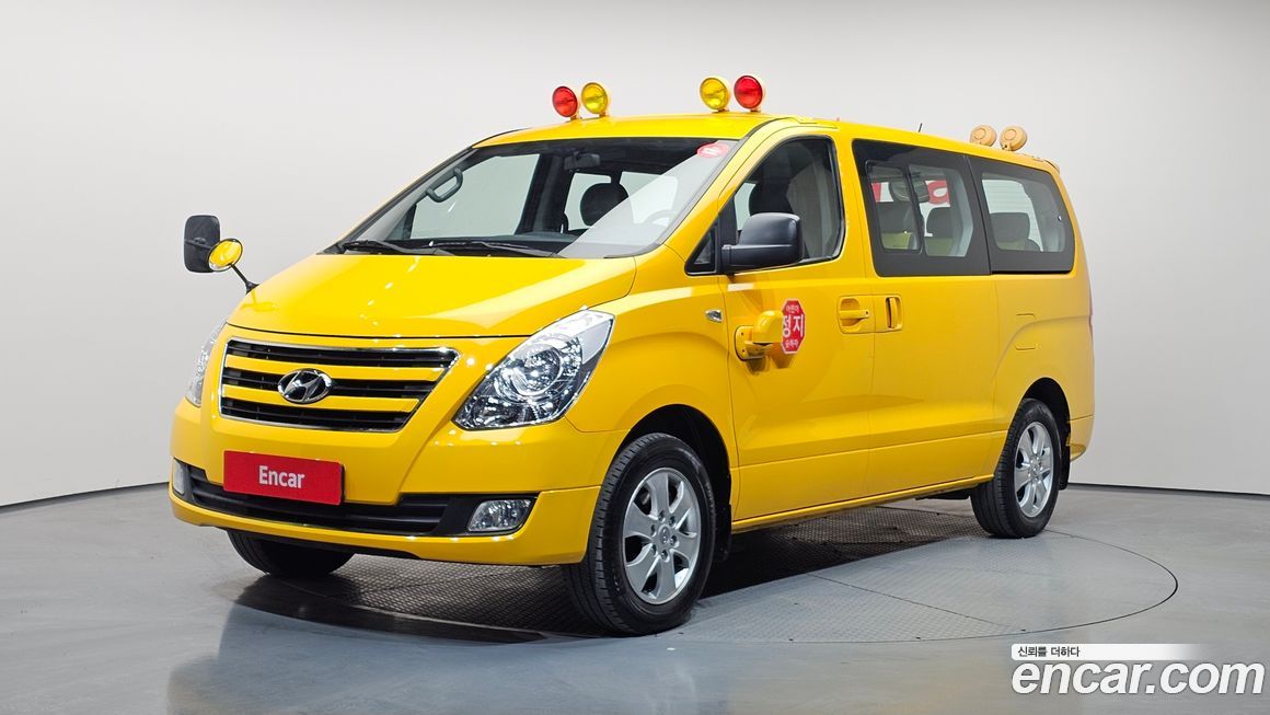Hyundai Starex 2016