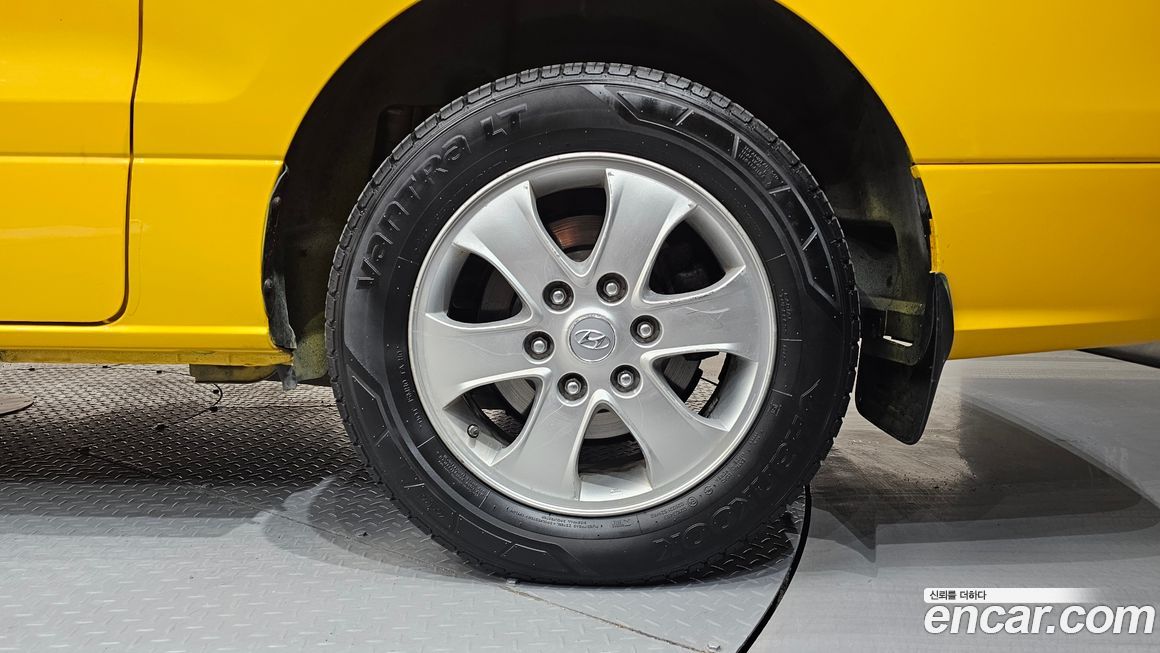 Hyundai Starex 2016