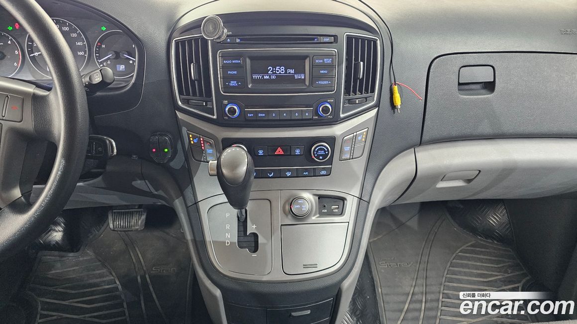 Hyundai Starex 2016