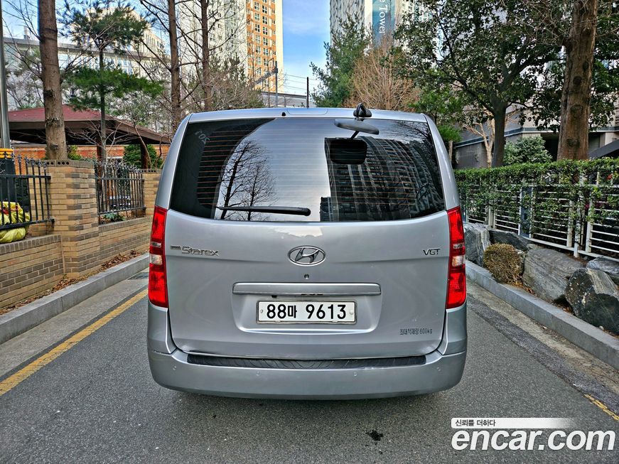 Hyundai Starex 2016