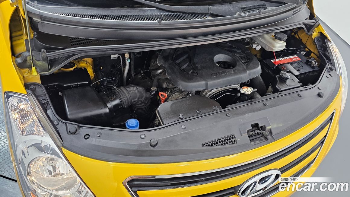 Hyundai Starex 2016
