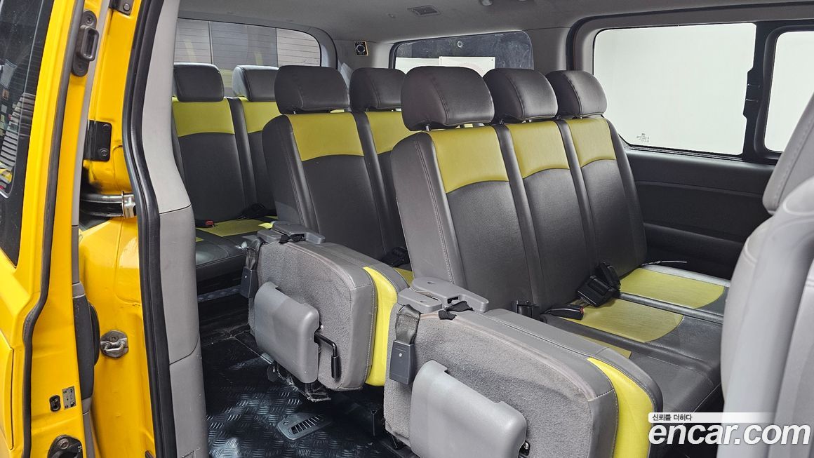 Hyundai Starex 2016