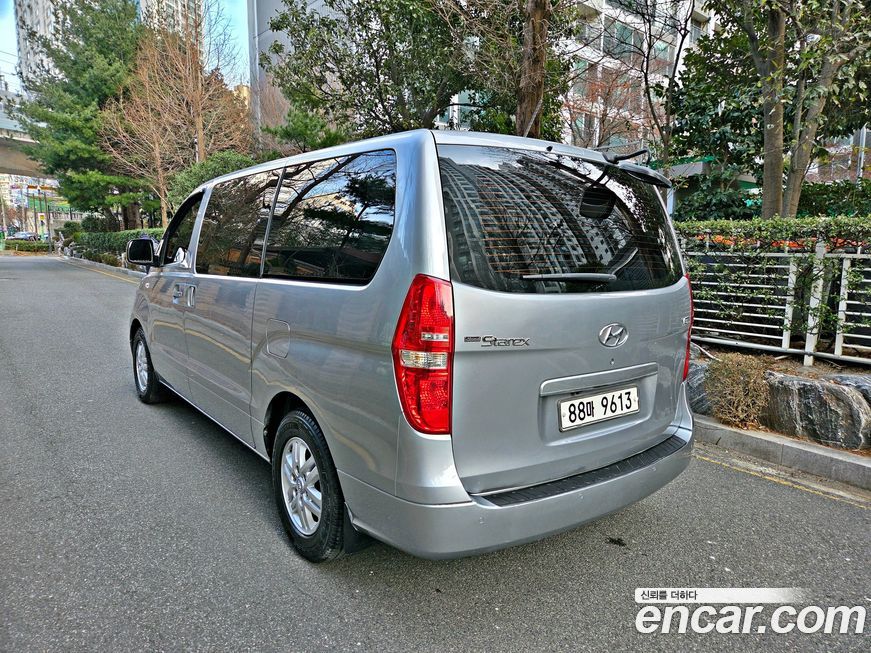 Hyundai Starex 2016