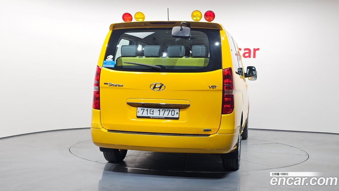 Hyundai Starex 2016