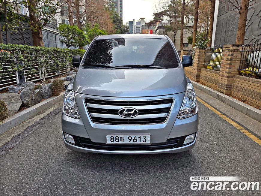 Hyundai Starex 2016