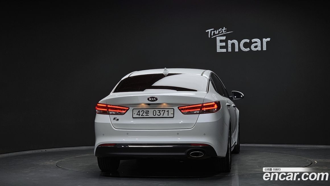 Kia K5 2017