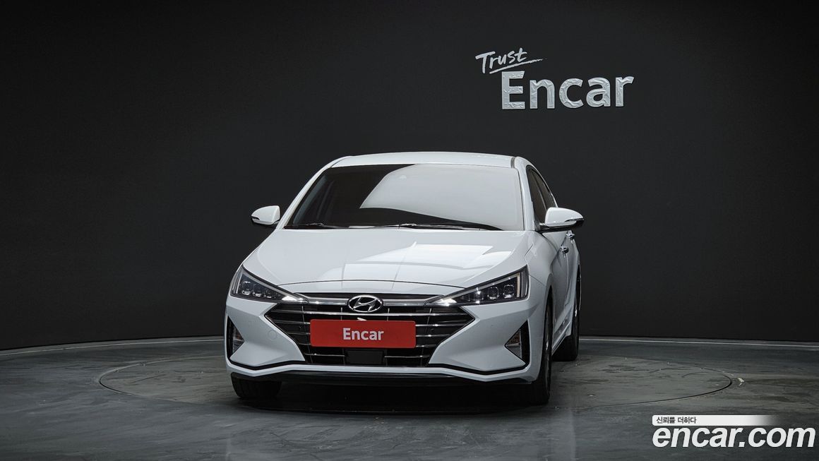 Hyundai AVANTE 2019