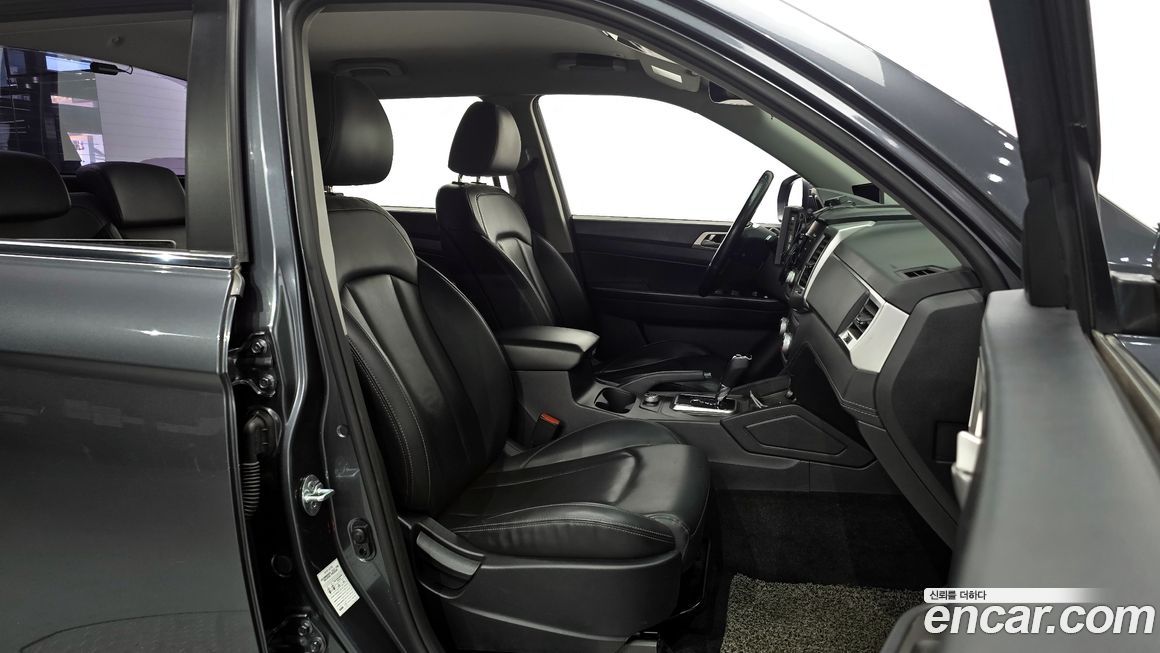 KG_Mobility_Ssangyong Rexton 2018