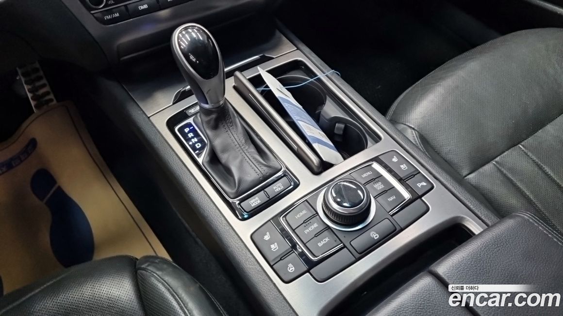 Hyundai Genesis 2016