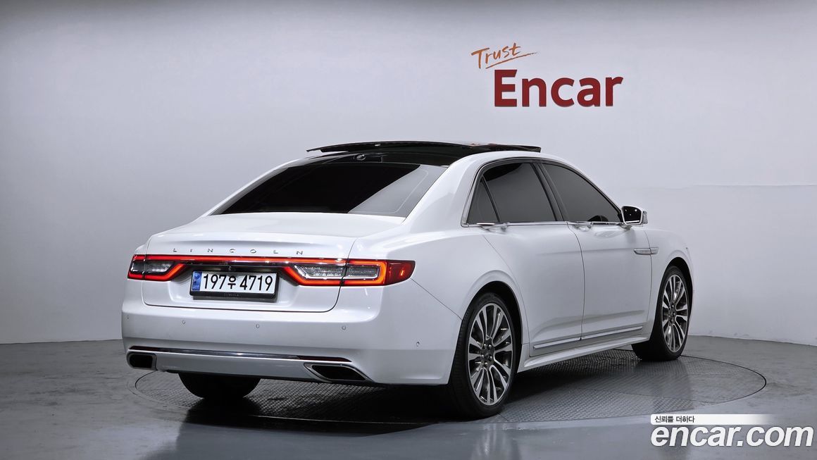 Lincoln Continental 2017