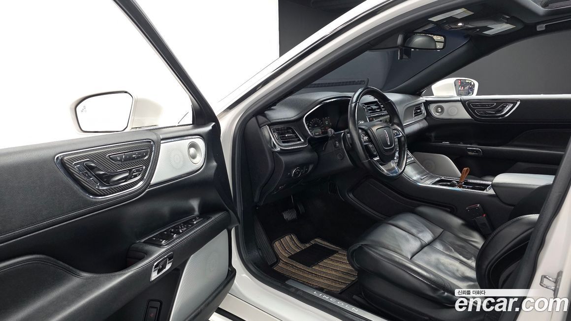 Lincoln Continental 2017