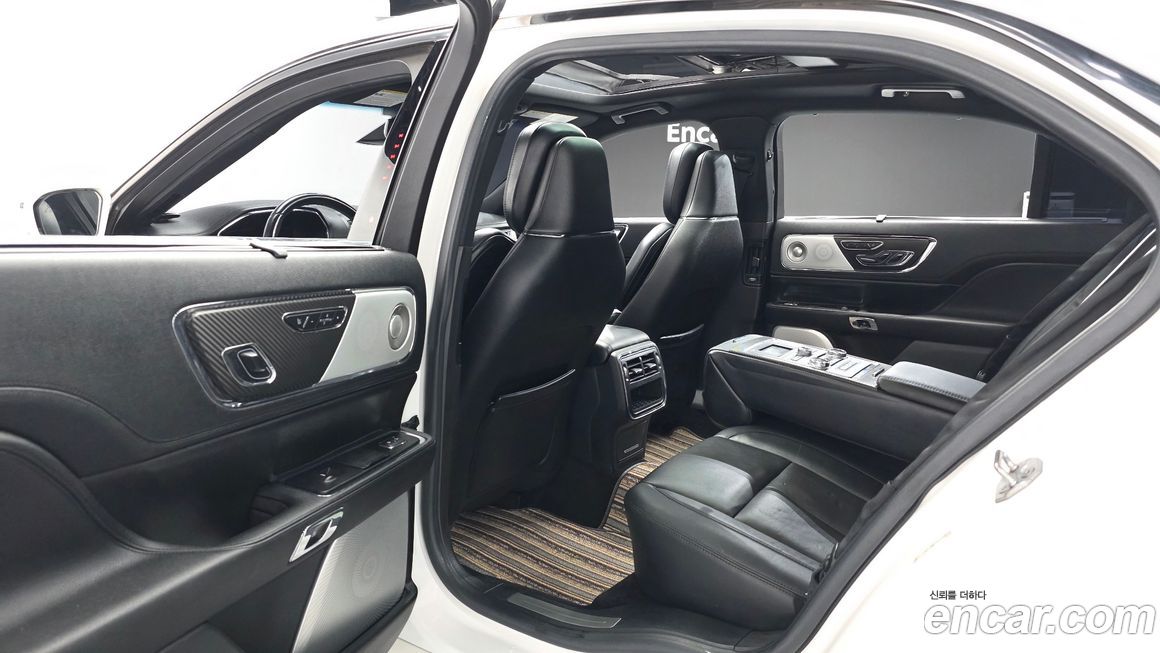 Lincoln Continental 2017