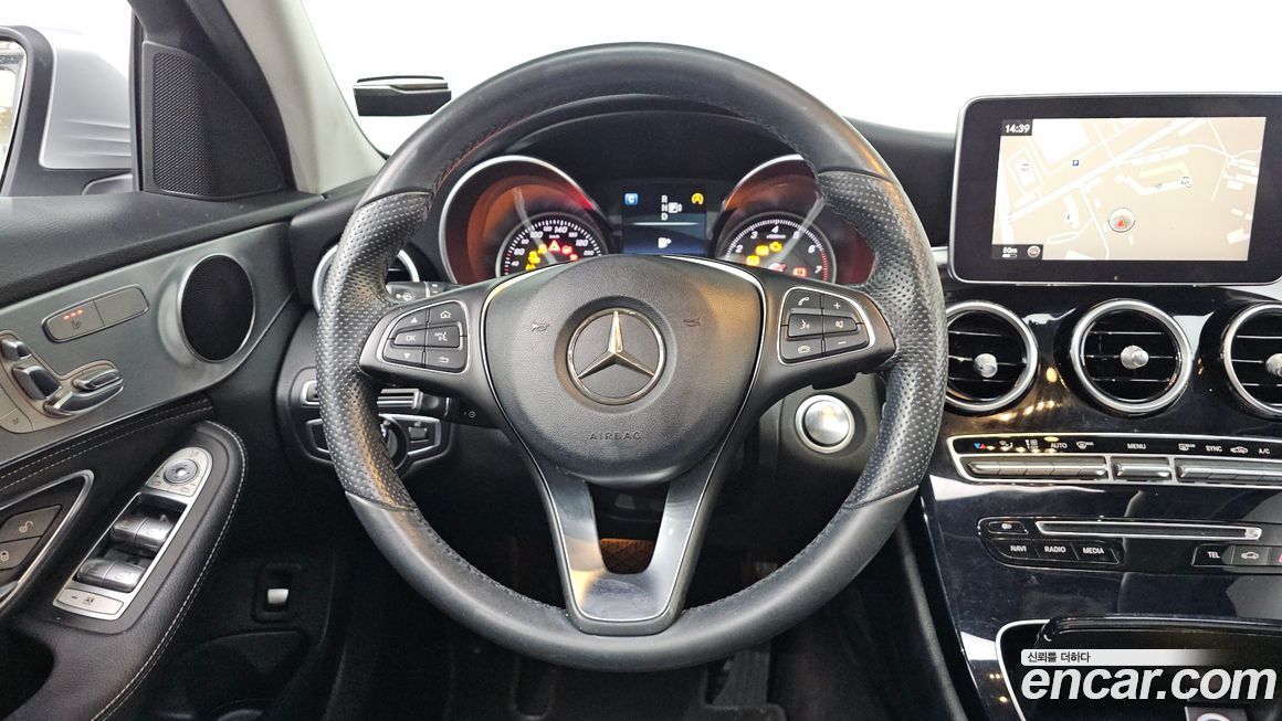 Mercedes-Benz C-Class 2015
