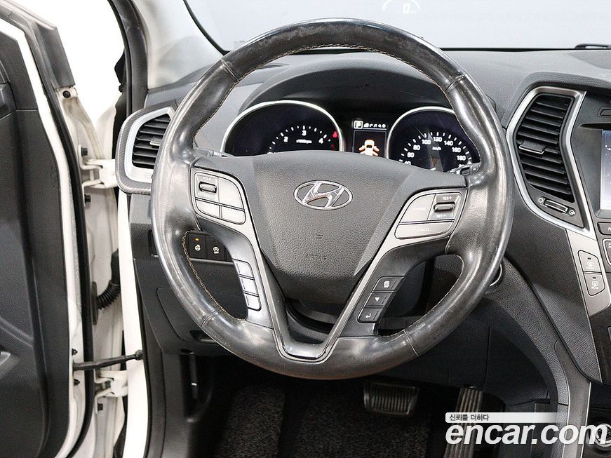 Hyundai Santafe 2016