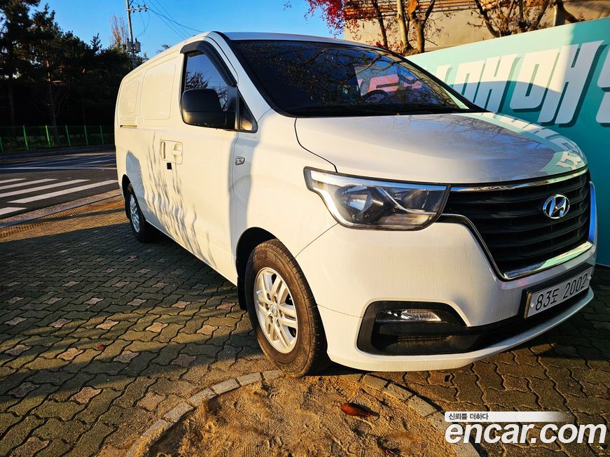 Hyundai Starex 2019