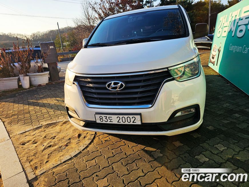 Hyundai Starex 2019