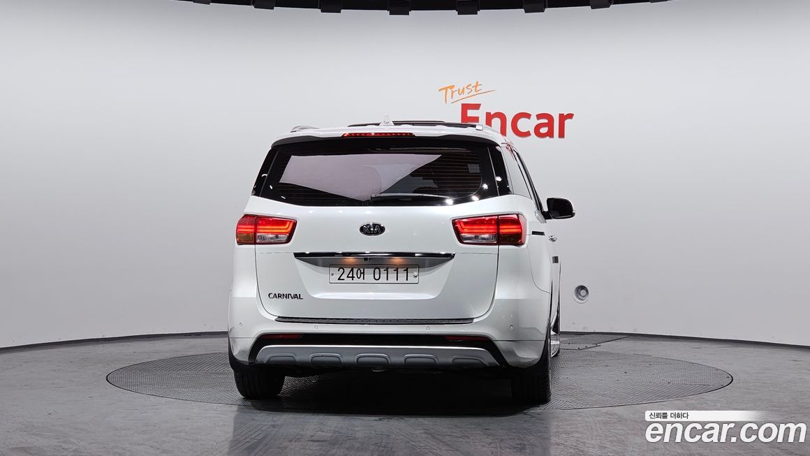 Kia Canival 2016