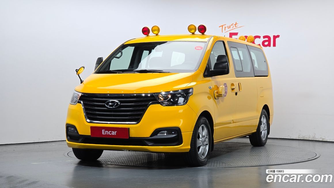 Hyundai Starex 2019