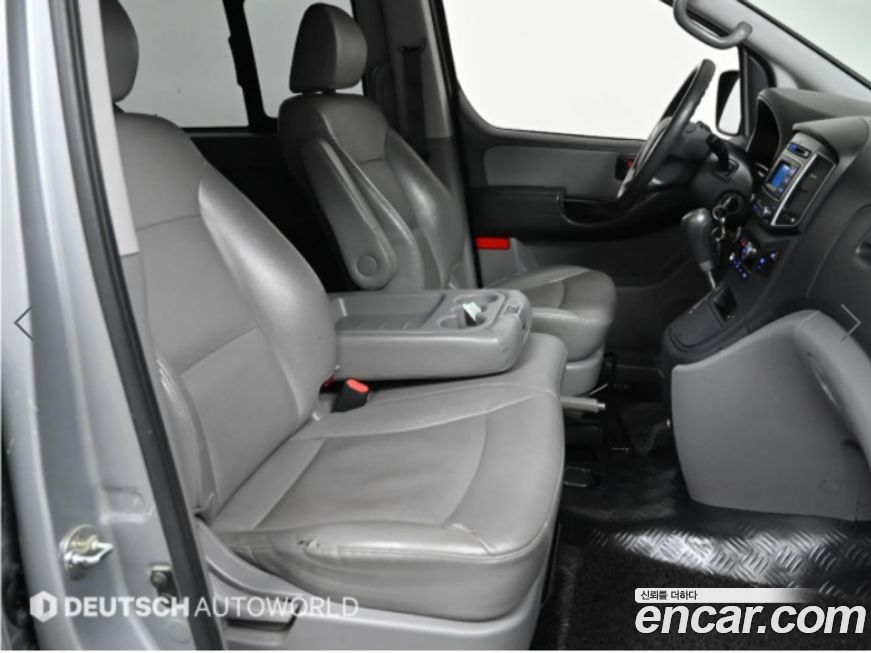 Hyundai Starex 2018