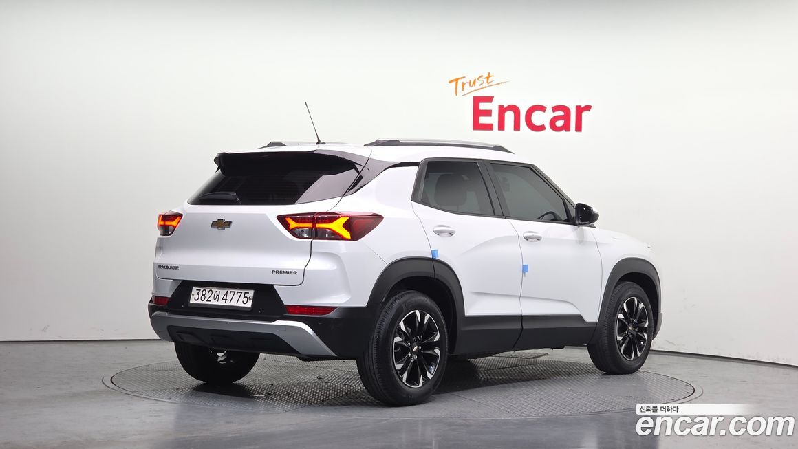 ChevroletGMDaewoo Trailblazer 2021