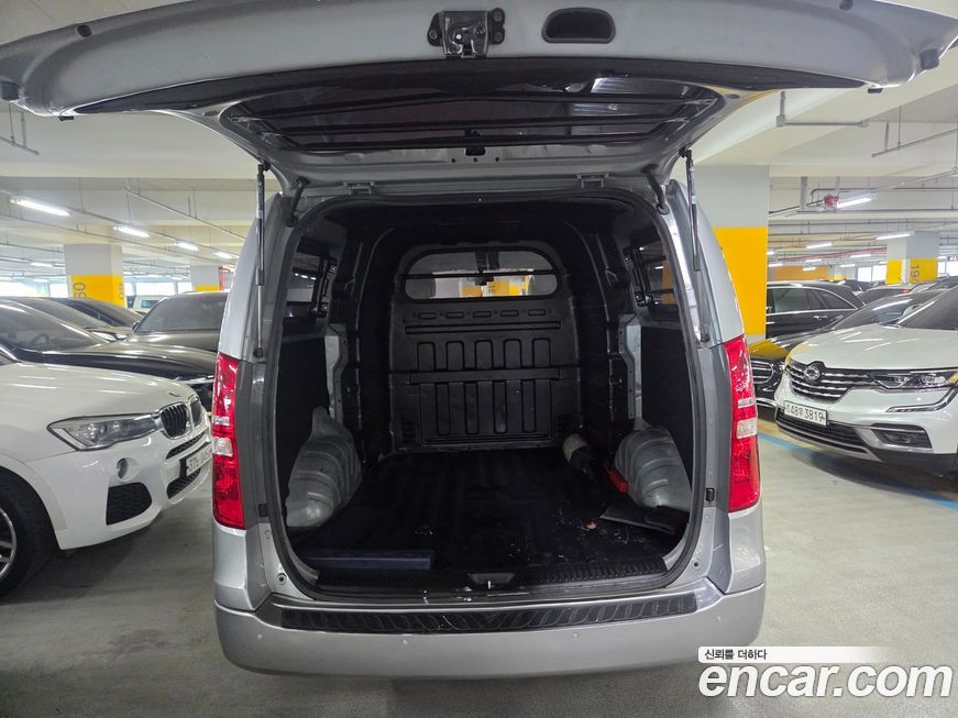 Hyundai Starex 2020