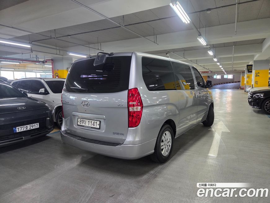 Hyundai Starex 2020