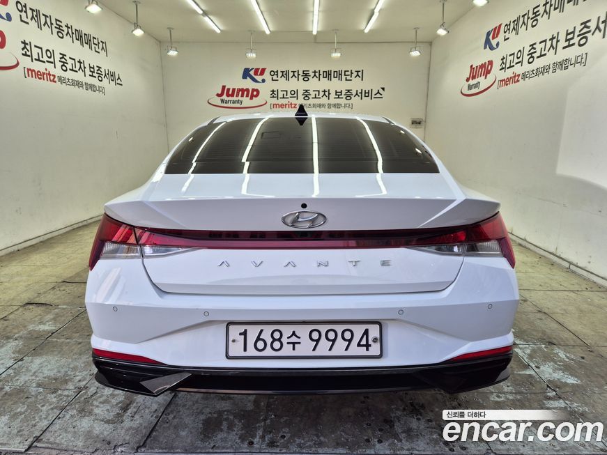 Hyundai AVANTE 2021