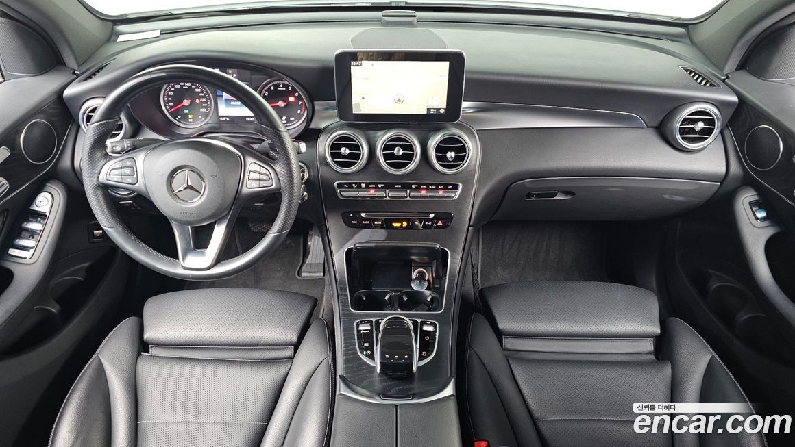 Mercedes-Benz GLC-Class 2019