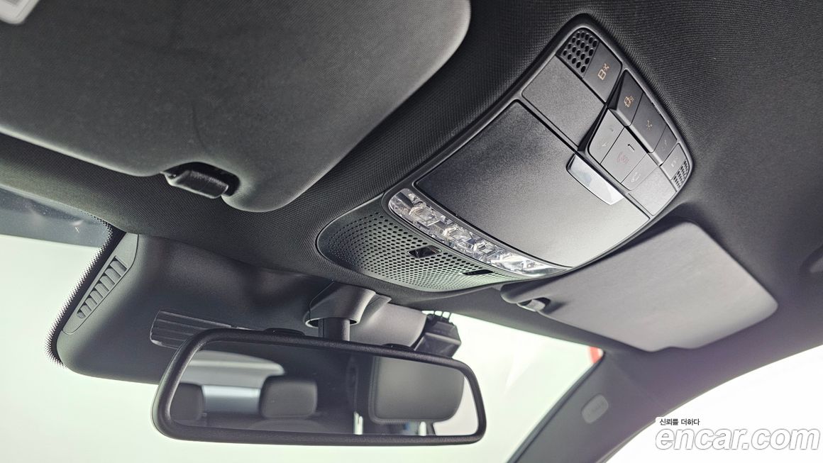 Mercedes-Benz GLC-Class 2019