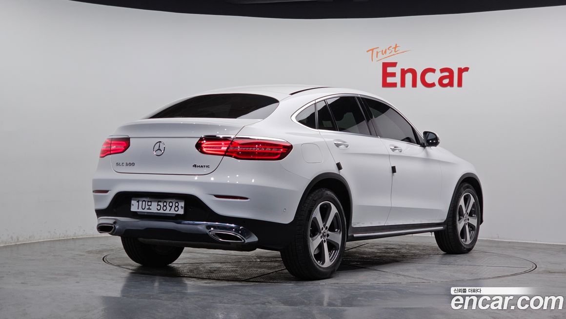 Mercedes-Benz GLC-Class 2019