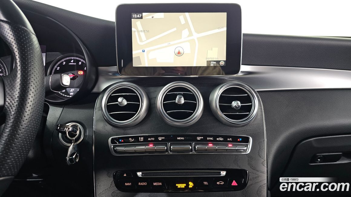 Mercedes-Benz GLC-Class 2019