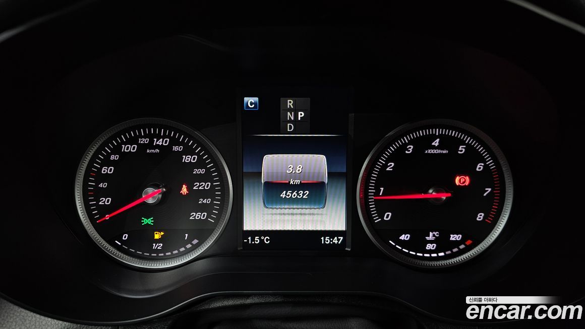 Mercedes-Benz GLC-Class 2019