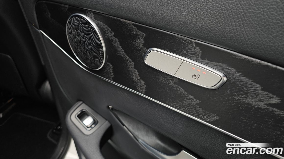 Mercedes-Benz GLC-Class 2019