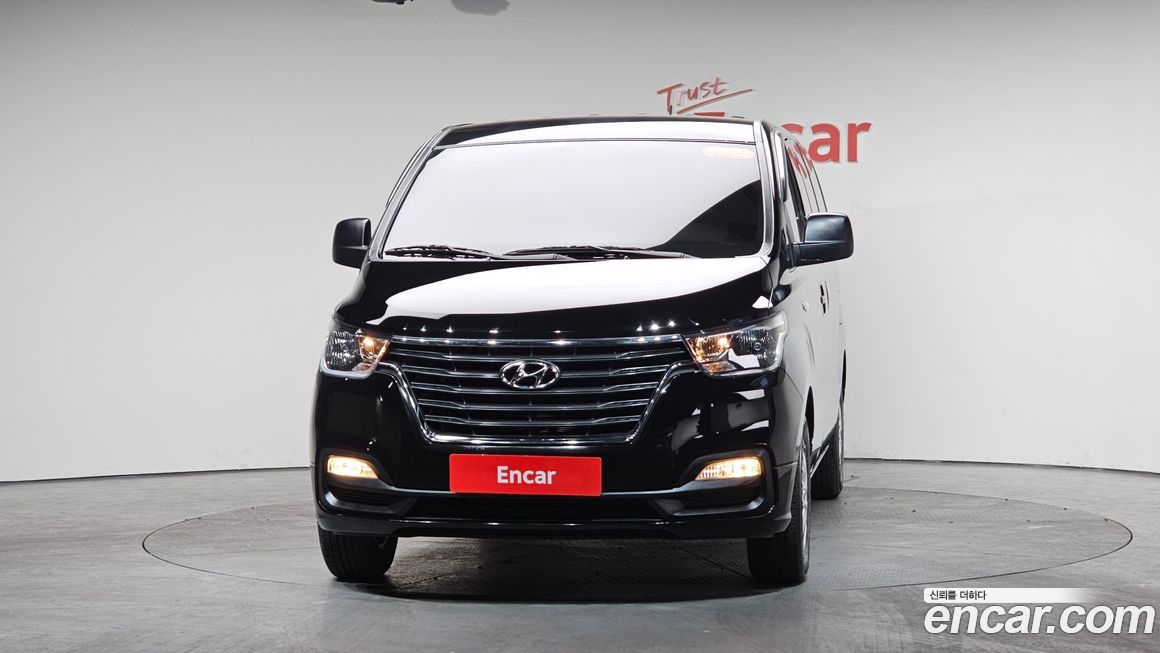 Hyundai Starex 2019
