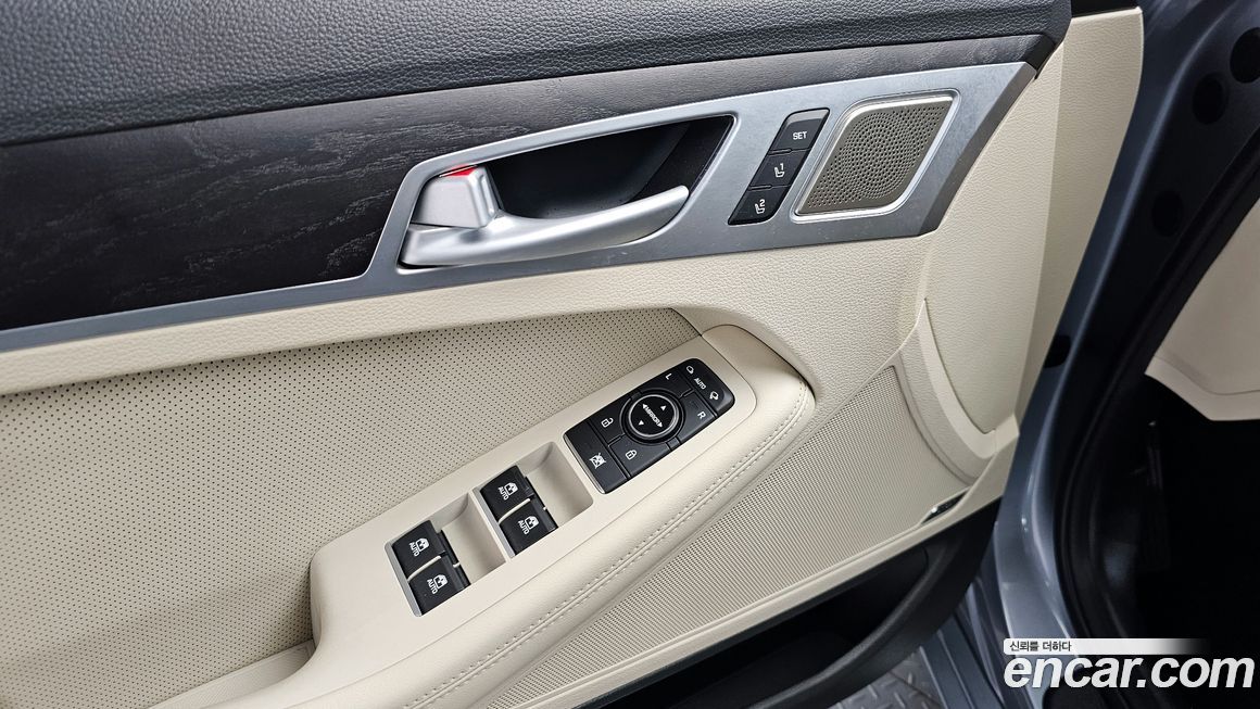 Genesis G80 2017