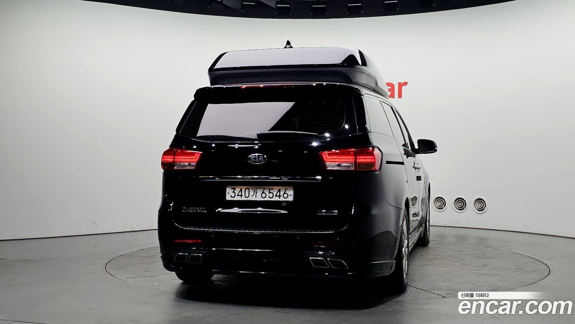Kia Canival 2018