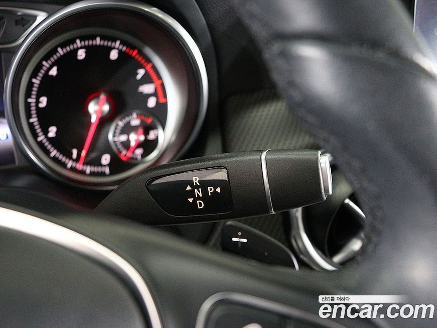 Mercedes-Benz GLA-Class 2018