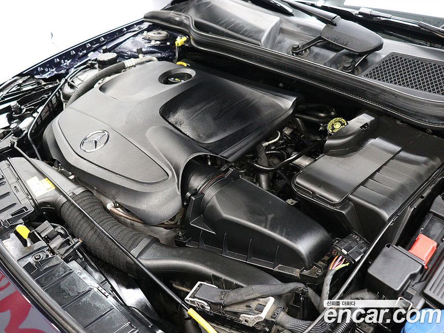 Mercedes-Benz GLA-Class 2018