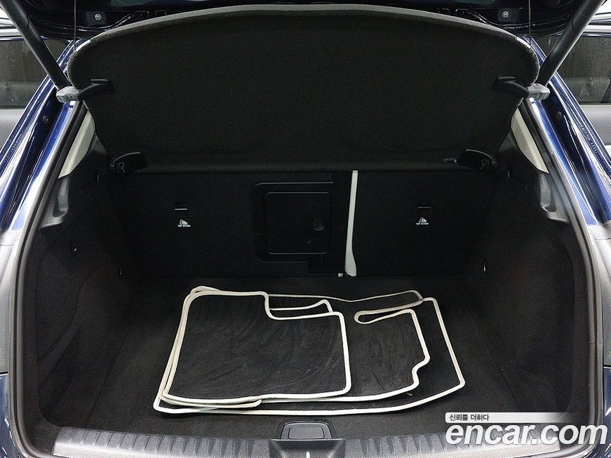 Mercedes-Benz GLA-Class 2018