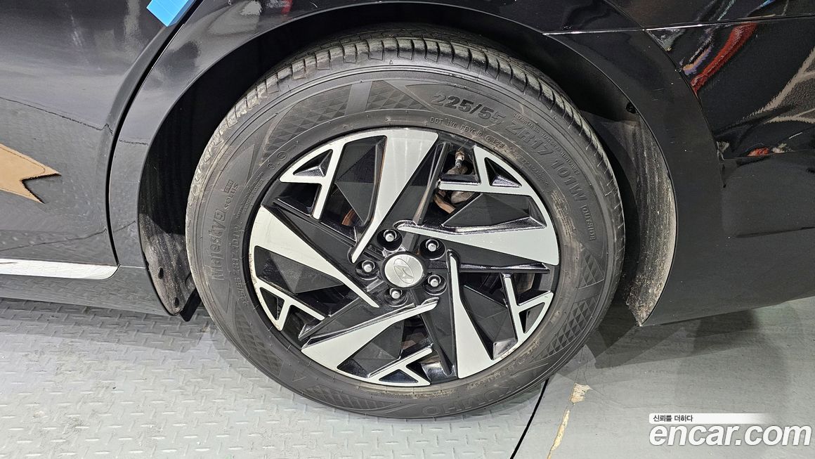 Hyundai Grandeur 2021