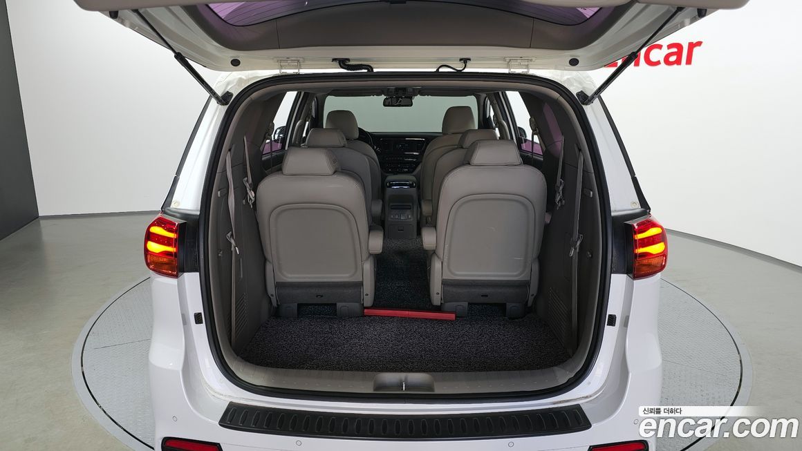 Kia Canival 2020