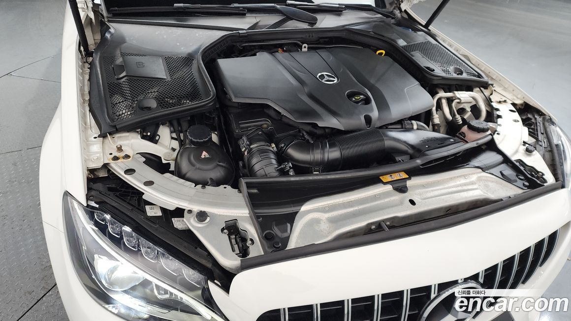 Mercedes-Benz C-Class 2018