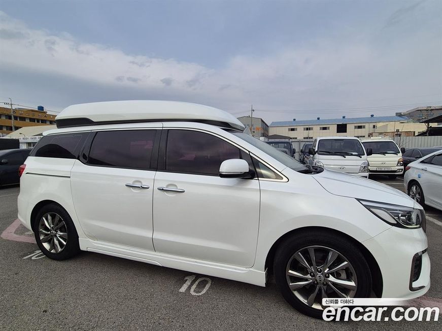 Kia Canival 2020