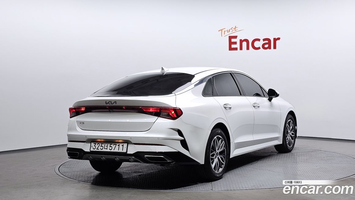Kia K5 2023