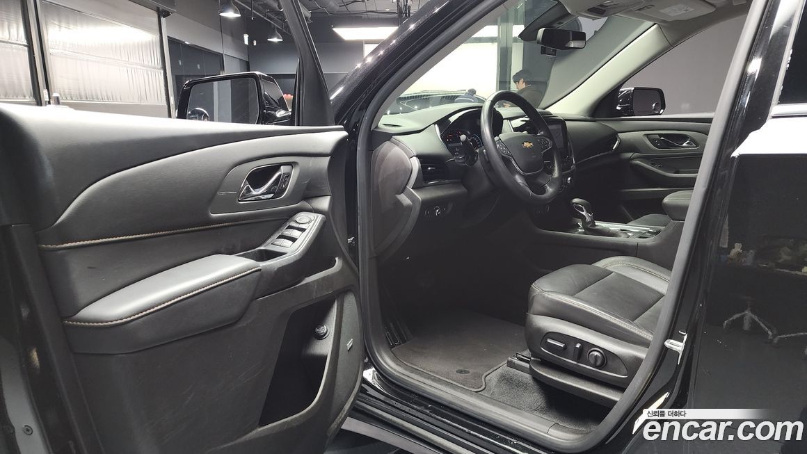 ChevroletGMDaewoo Traverse 2021