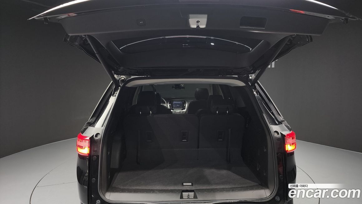 ChevroletGMDaewoo Traverse 2021