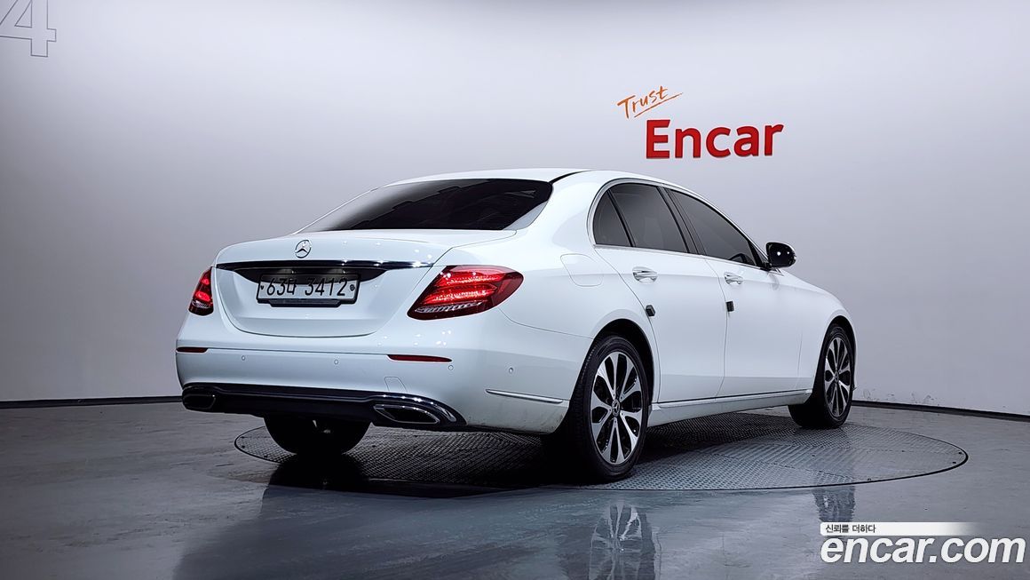 Mercedes-Benz E-Class 2018