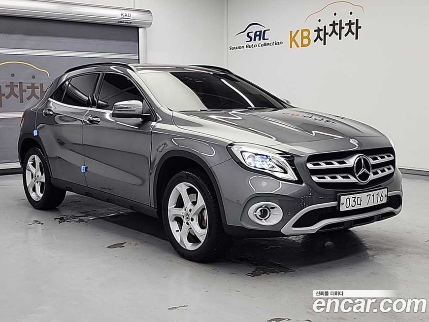 Mercedes-Benz GLA-Class 2019