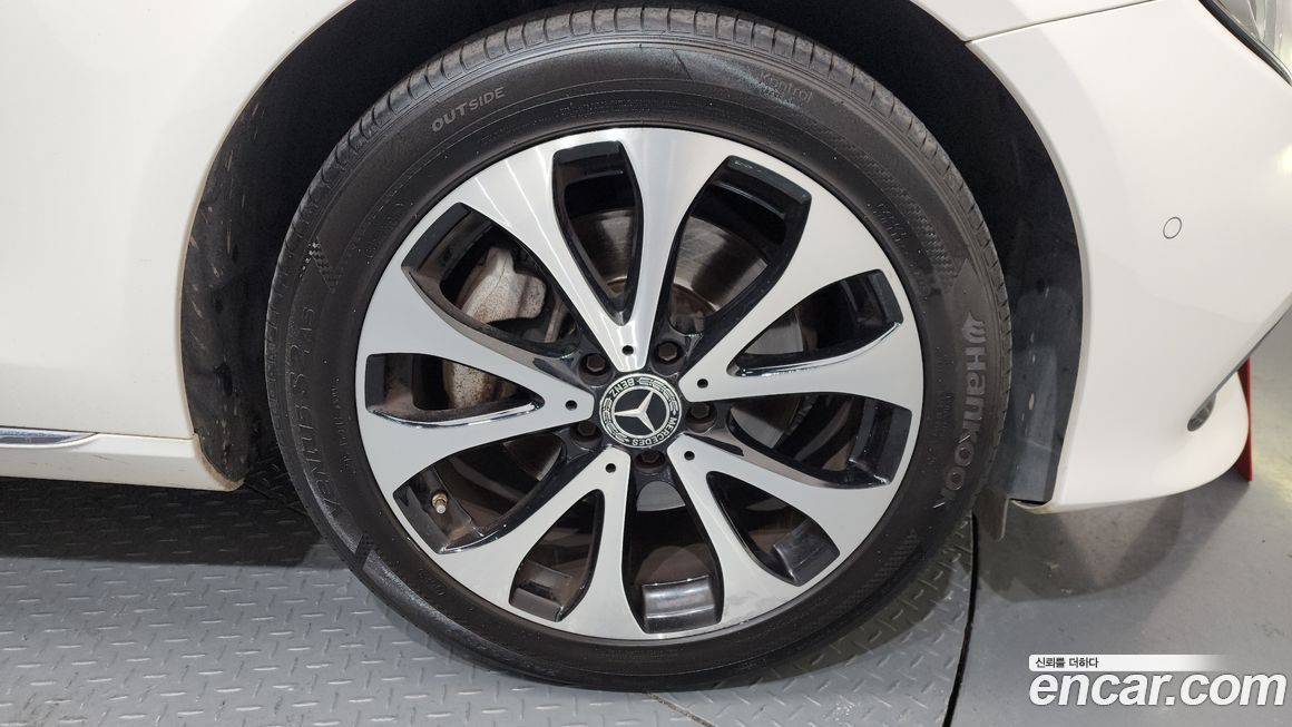 Mercedes-Benz E-Class 2018