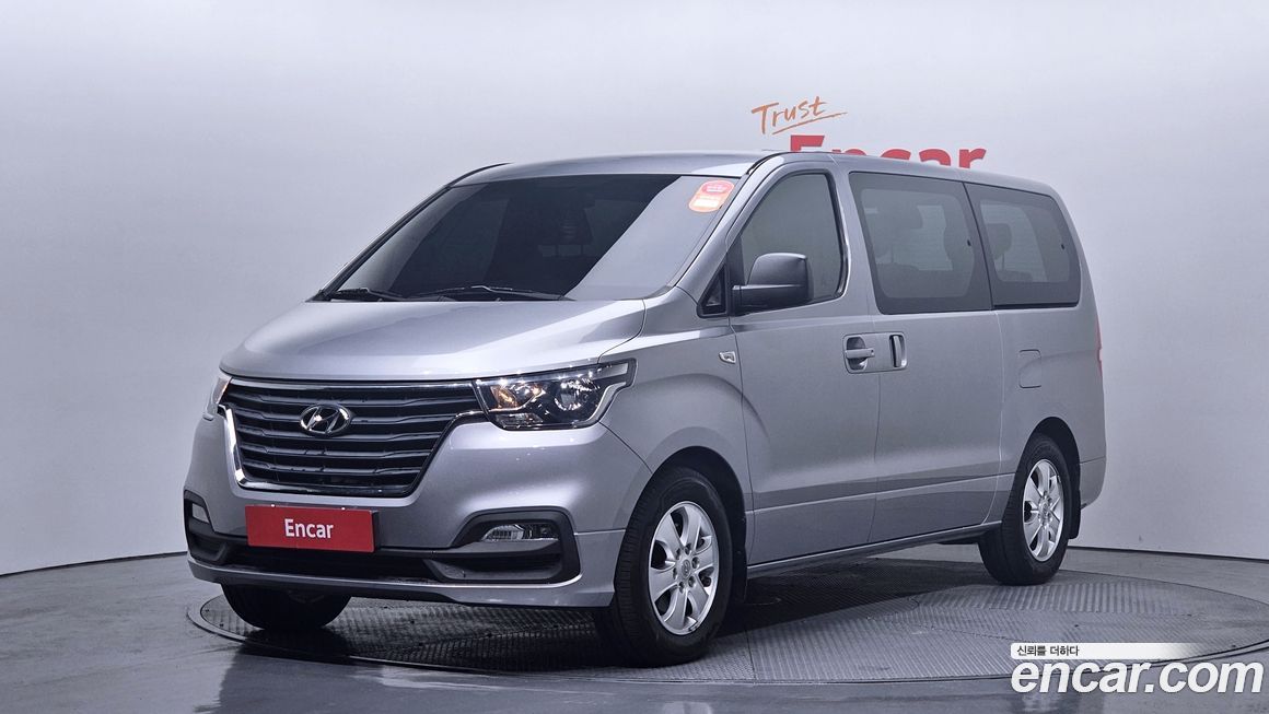 Hyundai Starex 2019
